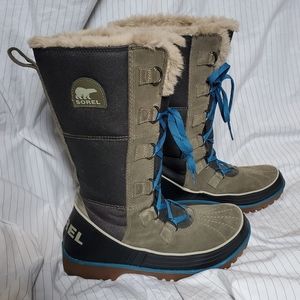 Women's Sorel Tivoli High II Boot - EUC